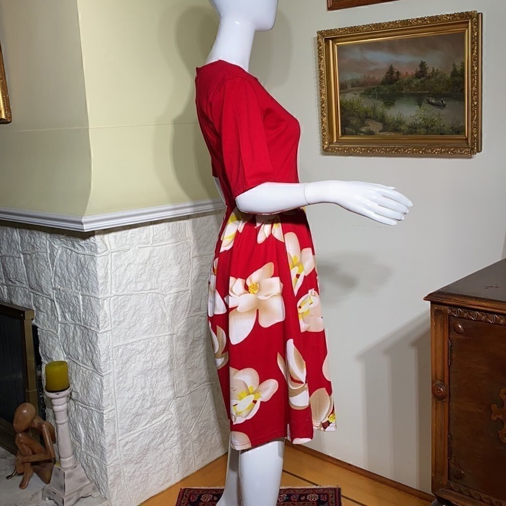 NWT Red Floral Fit & Flair Dress - Picture 4 of 15
